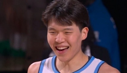 星空体育APP-杨健：杨瀚森的笑容让我想起了姚明 后者新秀赛季就打全明星正赛