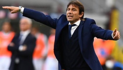 星空体育下载-梁熙明：一团乱麻的曼联 不可能接纳孔蒂