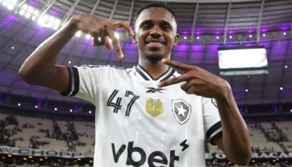 星空体育APP-记者：热菲尼奥在辽宁铁人的年薪为160万美元，外加绩效奖金